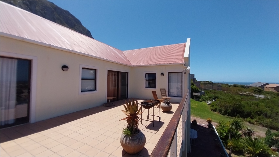 7 Bedroom Property for Sale in Bettys Bay Western Cape